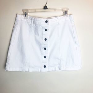 Forever 21 White Denim Miniskirt size 30